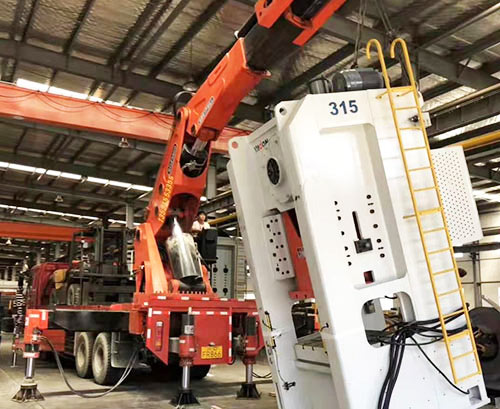 枣阳提升工作效率，选择优质折臂吊租赁服务